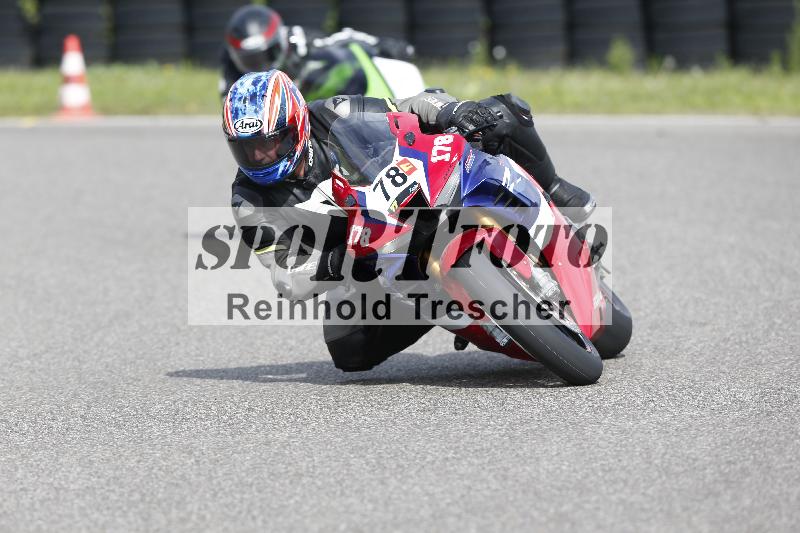 /53 16.09.2025 Track Day Domi Aegerter ADR/Gruppe rot/78